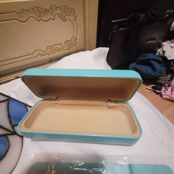 Tiffany sun glasses and brand new unopened prescription glasses with case&cloth - Picture 13 of 16